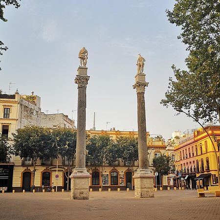 Apartamento En Casco Antiguo - Plaza De La Gavidia Sevilla Bagian luar foto