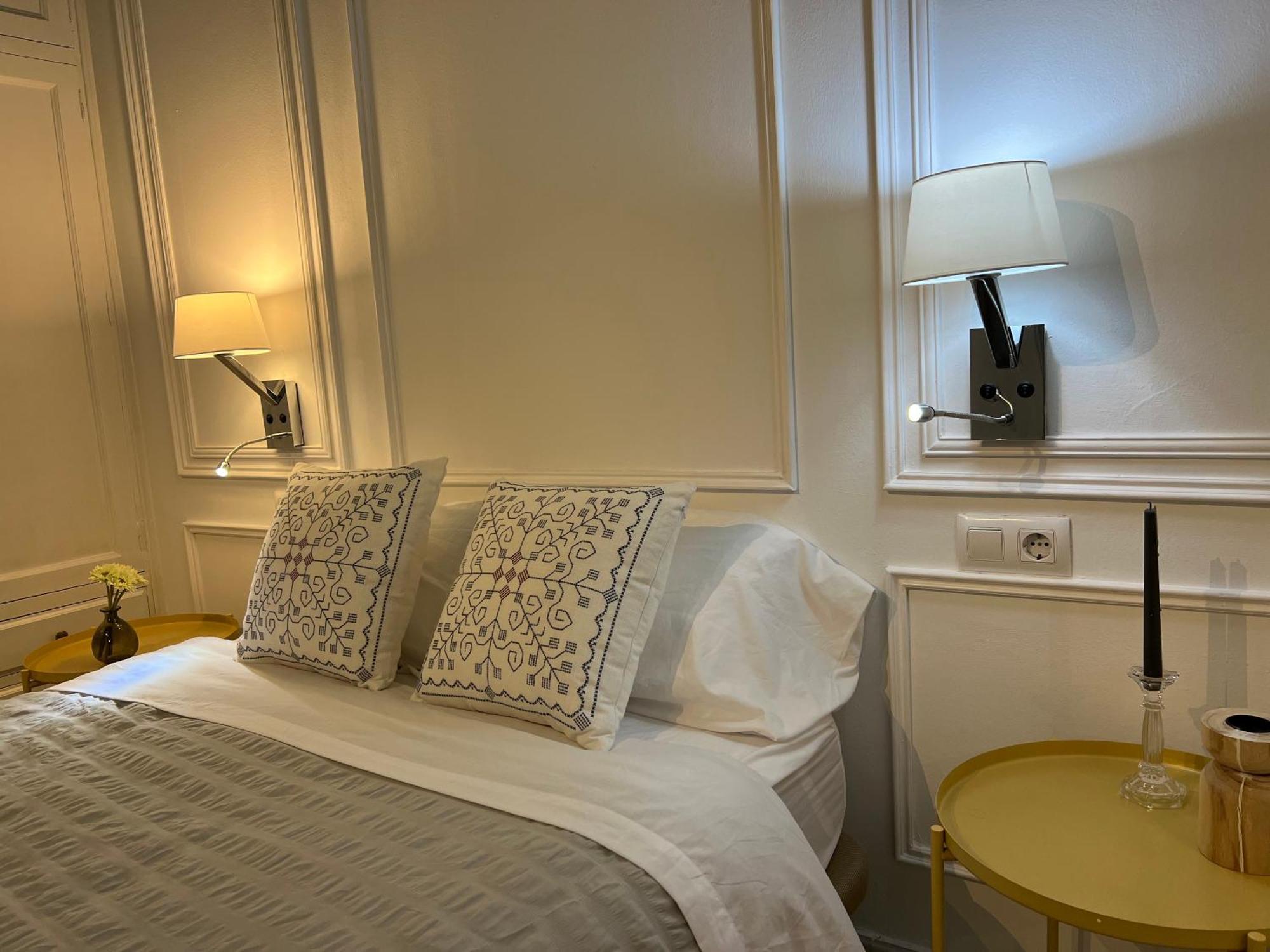 Apartamento En Casco Antiguo - Plaza De La Gavidia Sevilla Bagian luar foto