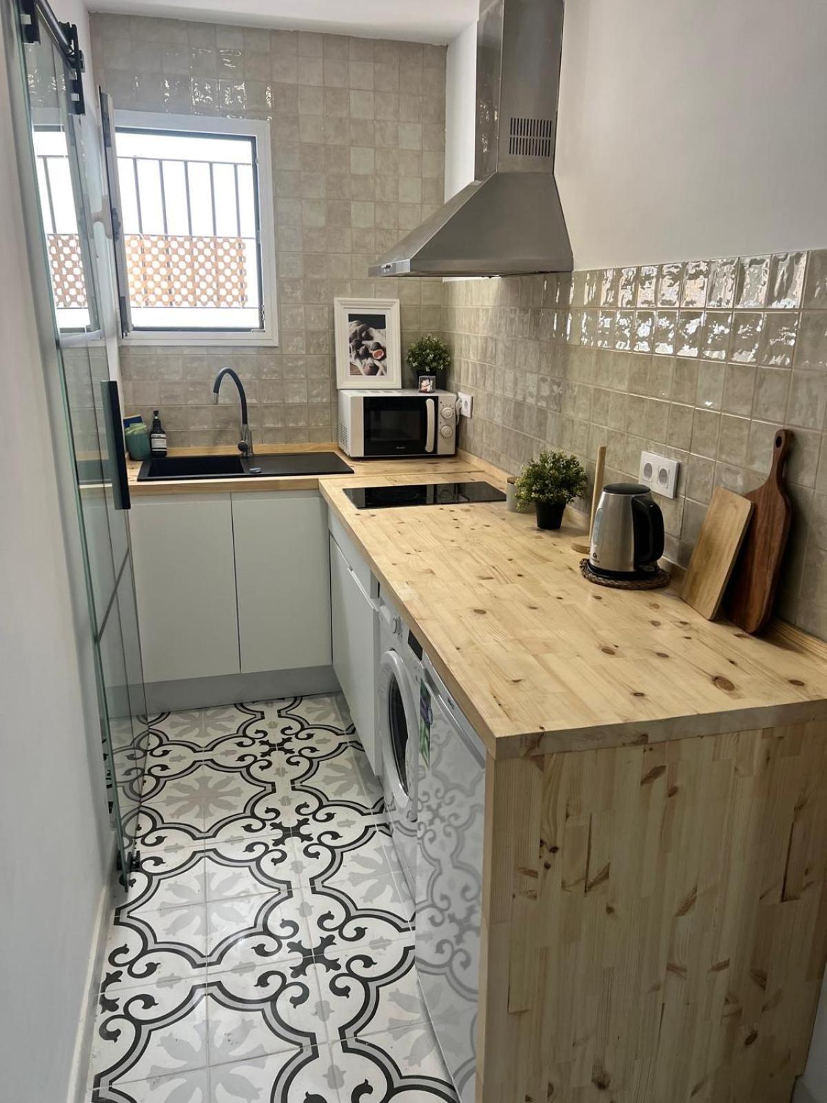 Apartamento En Casco Antiguo - Plaza De La Gavidia Sevilla Bagian luar foto